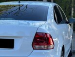 Volkswagen Polo-5