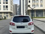 Hyundai Santa Fe-11