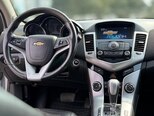 Chevrolet Cruze-13