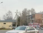 Mercedes E 200-2