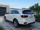 Kia Sorento-4
