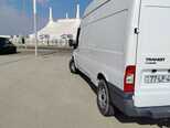 Ford Transit-6