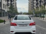 Nissan Sentra-5