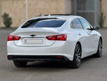 Chevrolet Malibu-9