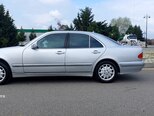 Mercedes E 240-4