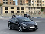 Hyundai Elantra-4