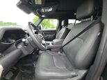 Land Rover Defender-7