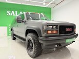 GMC Suburban-1