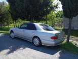 Mercedes E 200-19