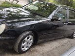 Mercedes E 270-9