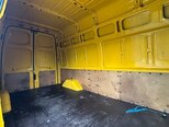Ford Transit-15