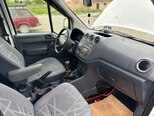 Ford Transit Connect-11