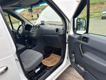 Ford Transit Connect-6