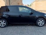 Toyota Auris-7
