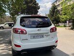 Hyundai Santa Fe-4