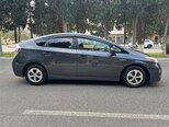Toyota Prius-7
