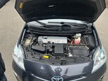 Toyota Prius-14