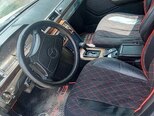 Mercedes 220 E-17