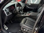BMW X7-9