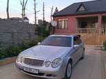 Mercedes E 270-6