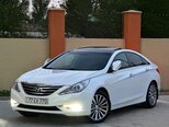 Hyundai Sonata-1