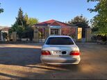 Mercedes E 280-2
