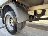 Ford Transit-9