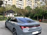 Hyundai Elantra-5