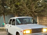 LADA (VAZ) 2107-1