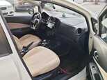 Nissan Note-7