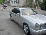 Mercedes E 240-7