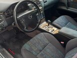 Mercedes E 240-14
