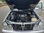 Mercedes E 240-16