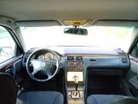 Mercedes E 220-4