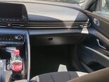 Hyundai Elantra-10