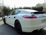 Porsche Panamera 4-6