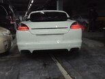 Porsche Panamera 4-8