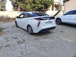 Toyota Prius-5