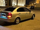 Hyundai Accent-3