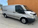 Ford Transit-3