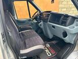 Ford Transit-4