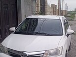 Toyota Corolla Axio-2