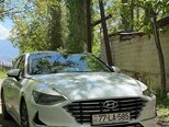 Hyundai Sonata-1