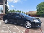 Toyota Camry-13
