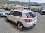 Volkswagen Tiguan-8