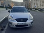 Kia Carens-1