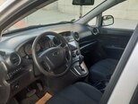 Kia Carens-7
