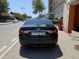 Hyundai Sonata-5