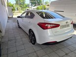 Kia Cerato-9