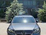Mercedes E 220 d-2